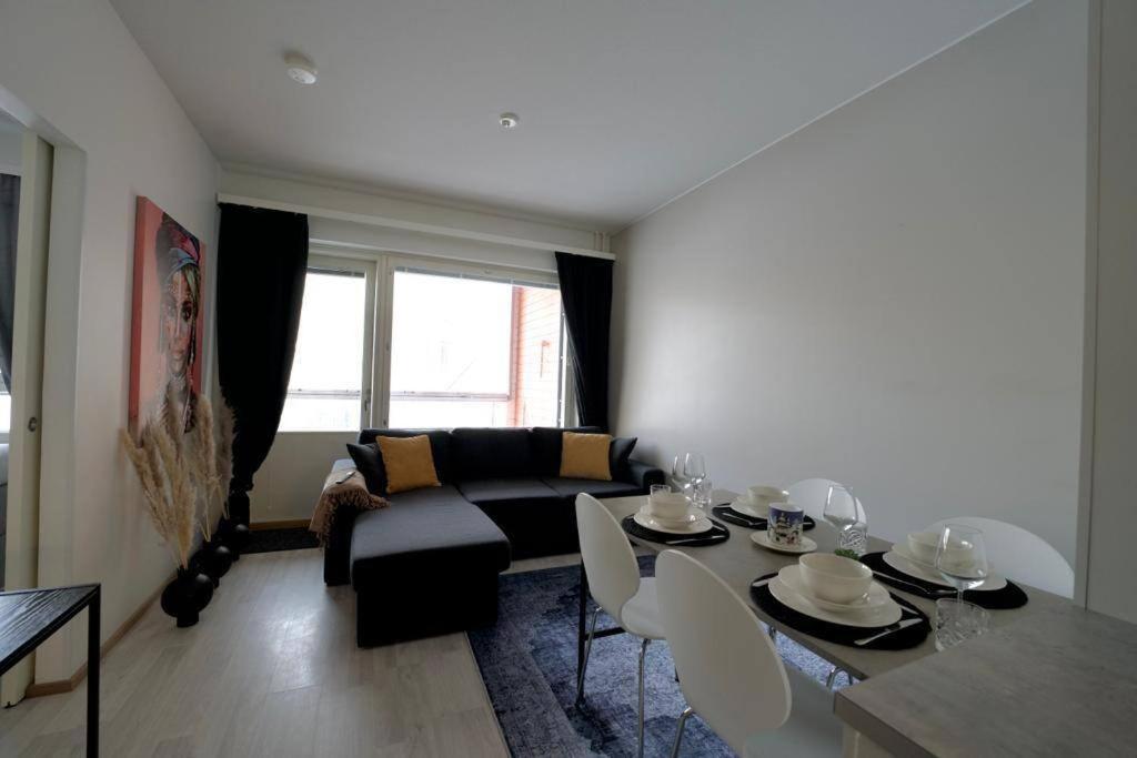 1Br Suite - King Size Bed - Wi-Fi - Gym & Sauna Rovaniemi Zewnętrze zdjęcie